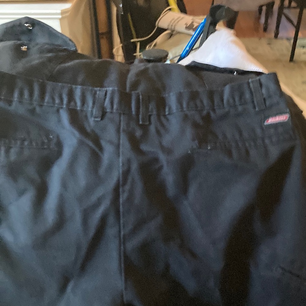 Mens Dickie Shorts sz 38